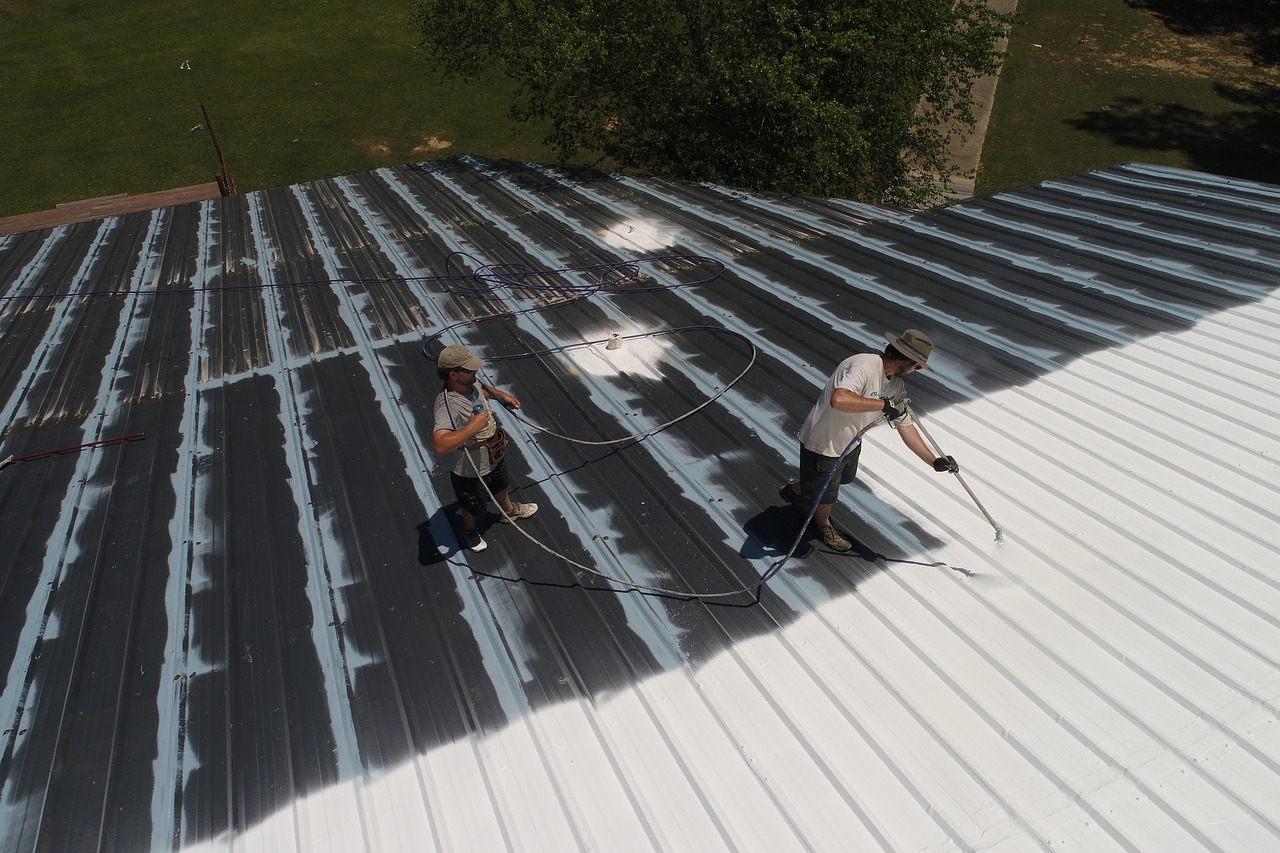 Four Benefits of Commercial Roof Maintenance