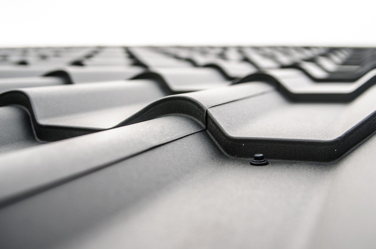Why Rubber Roofing Installations Calgary Are the Top Choice for Extreme Weather Conditions?
